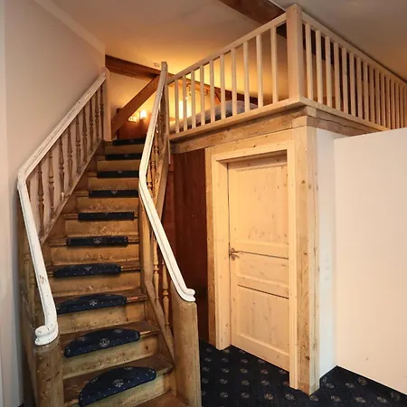Altes Konsulat Aparthotel 4*