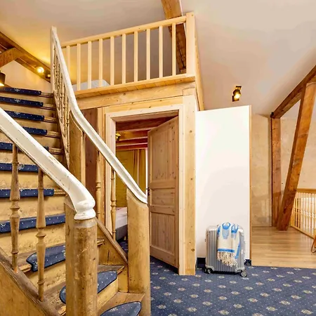 Altes Konsulat 4* Штральзунд