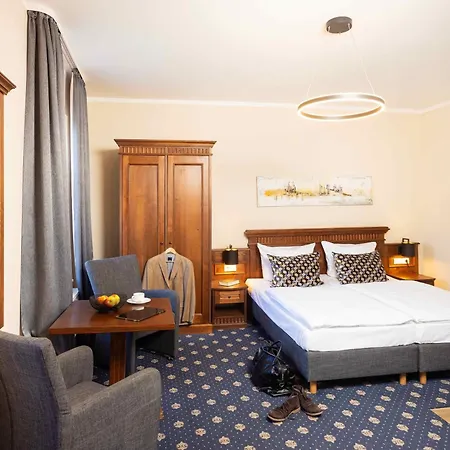 Altes Konsulat Appart hôtel Stralsund