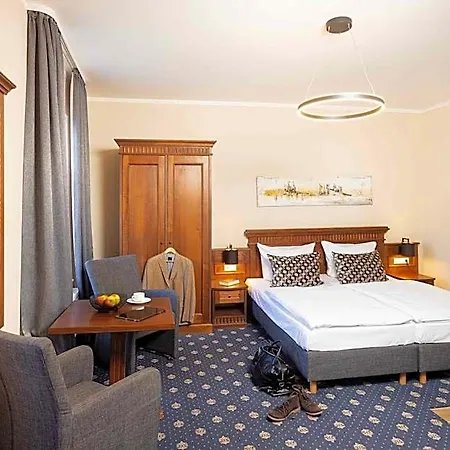 Altes Konsulat 4*